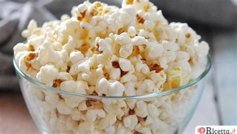 Popcorn Al Microonde Ricetta It Spuntini Ricette Di Pasta Ricette