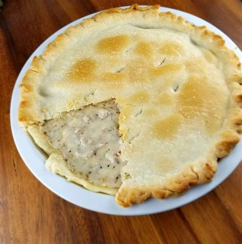 Biscuits and Gravy Pot Pie Recipe