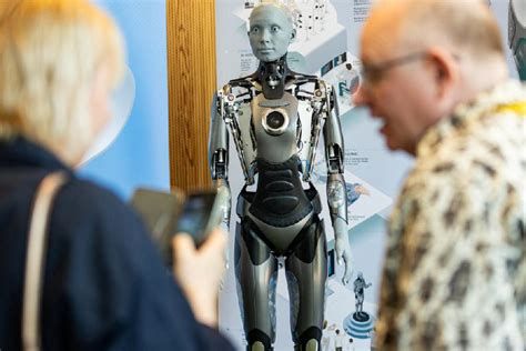 Robots Robots At An Artificial Intelligence Forum Say They Won T