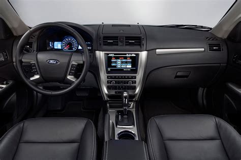 2010 Ford Fusion | Top Speed