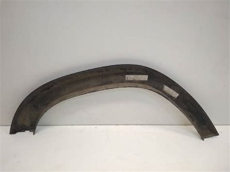 Купить Расширитель крыла заднего левого A1668846522 для Mercedes-Benz ...