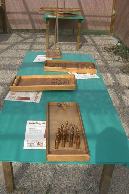 Jeux Traditionnels Anciens En Bois D Estaminet Parc De Loisirs