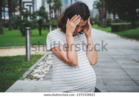 2,170 Crying Pregnant Woman Images, Stock Photos & Vectors | Shutterstock