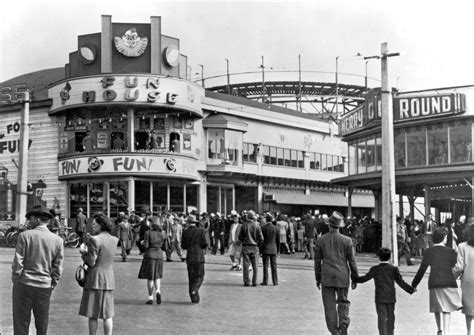 San Franciscos Playland At The Beach The Golden Years” Completes