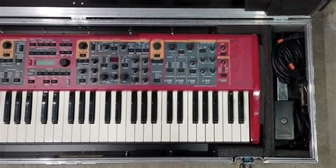 Clavier Nord Stage Ex Compact Easy Backline