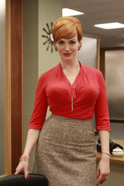 10 Essential Looks From Joan Harris Of Mad Men