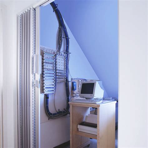 Security Accordion Doors | Space Management Products