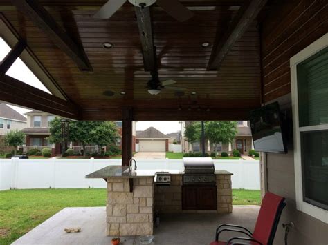 Covered Patios and Arbors Rústico Patio Houston de Backyard