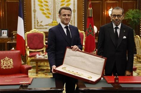 En Images Maroc Macron Accueilli Avec Faste Par Mohammed Vi Pour