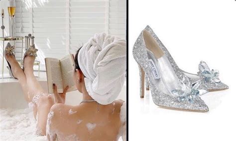 Ng C Trinh Nude Trong B N T M Nh Ng V N I Gi Y Tri U