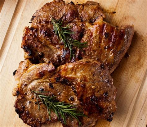 Grilled Pork Chops With Rosemary Louisiana Grills Grilled Pork Chops Pork Chop Recipes