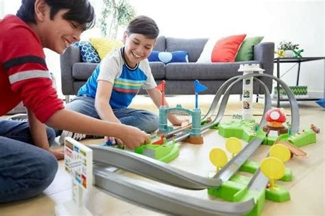 Kit Hot Wheels Mini Circuito De Corrida Mario Kart Mattel Ghk Hot