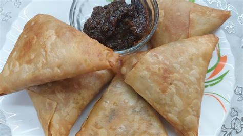 Mutton Keema Pyaz Ke Samose Ramadan Special Ghare S Kitchen