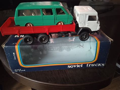 Коллекционные модели СССР 1/43 КамАЗ 53212. РАФ 2203.: 1 650 грн ...