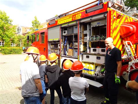 Ferienspaß 2019 bei der Feuerwehr Stuhr Ein Tag Feuerwehrmann