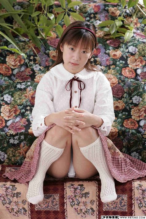 Sexy Innocent Schoolgirl From Japan Nana Rikitake Nana Miyachi Porn Pic