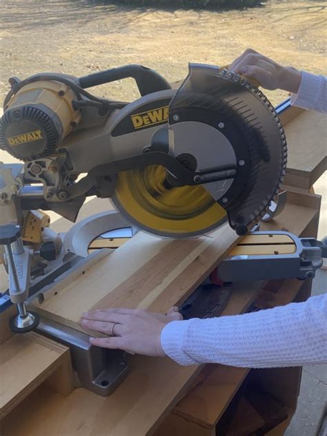 Straighten Long Boards Without A Jointer The Accent Piece