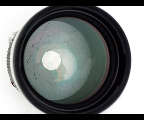 REVIEW | Mamiya 645M 200mm F2.8 APO
