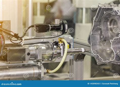 Close Up High Precision And Technology Of Nozzle Device And Needle Of Automatic Hot Melt Glue