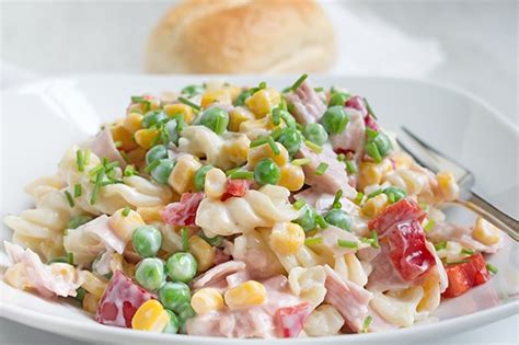 Bunter Nudelsalat Rezept