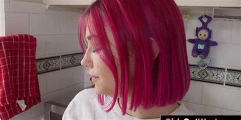 Busty Gilf Jacqueline Strips And Toys Her Hairy Pussy Tnaflix