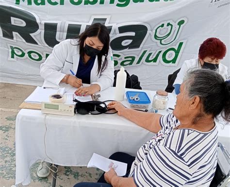 Atienden a más de 2 mil personas con brigada de salud