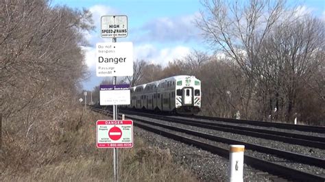 Eastbound Go Train In Mississauga Ontario Youtube