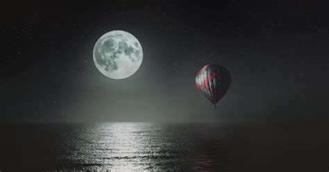 Moon - Hot Air balloon - Night Sky - MADWallpapers