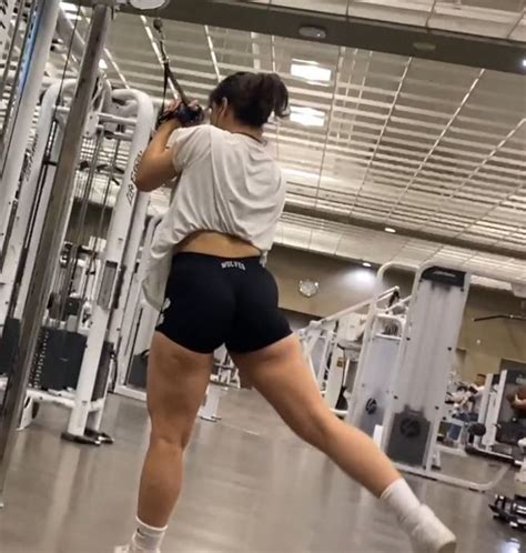Big Ass Gym Girl First Post Spandex Leggings Yoga Pants Forum