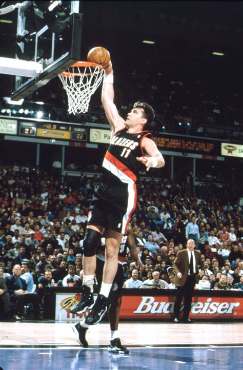 Arvydas Sabonis Through the Years Photo Gallery | NBA.com