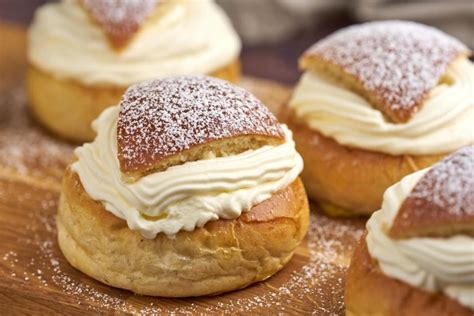 Semlor Swedish Lenten Buns Recipe For Semla Shrovetide Buns