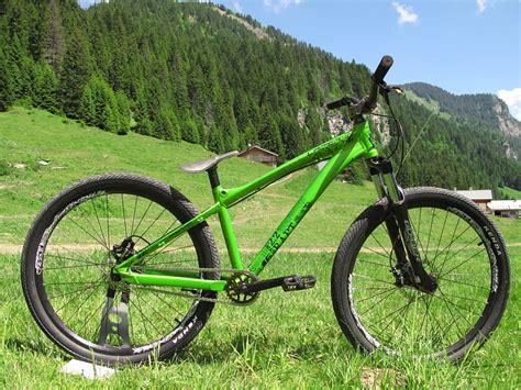 Lapierre’s 2011 Mountain Bikes | bicycle pit