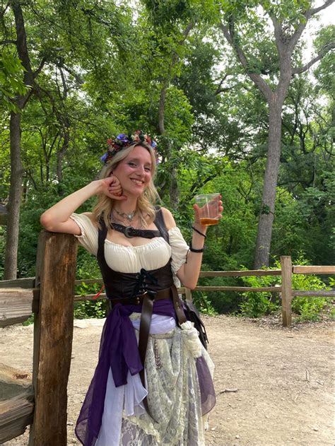 Renaissance Faire Bar Wench In 2023 Renaissance Fair Outfit Wench