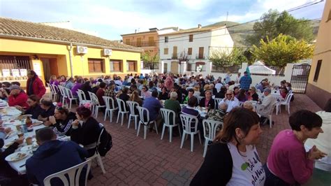 MACMA Cultura Èxit de lAplec Excursionista a la Vall d Ebo amb més