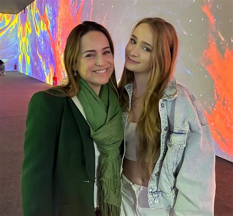 Gabriela Duarte E Filha - Semelhança entre Gabriela Duarte e filha de 16 anos volta a impressionar