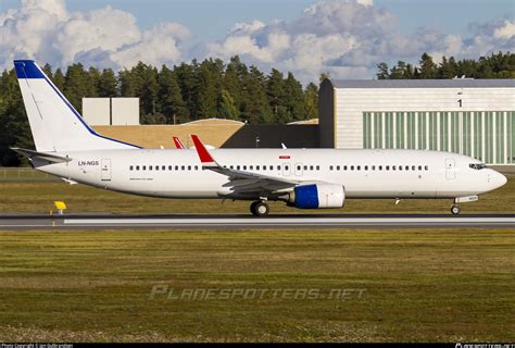 Ln Ngs Norwegian Air Shuttle Boeing Jp Wl Photo By Jan