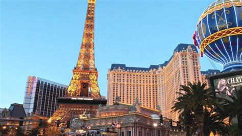 Eiffel Tower Viewing Deck Las Vegas | Dates & Tickets From $29