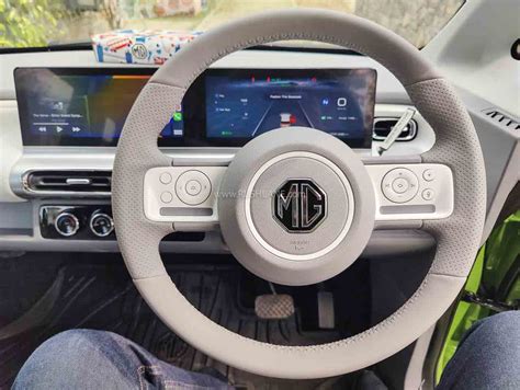 MG Comet EV Review: Features, Performance, and Pricing