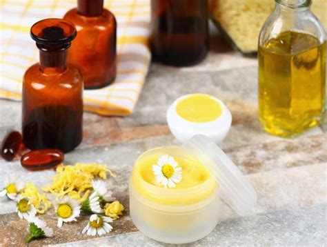 7 Effective Homemade Moisturizers For Healthy Skin