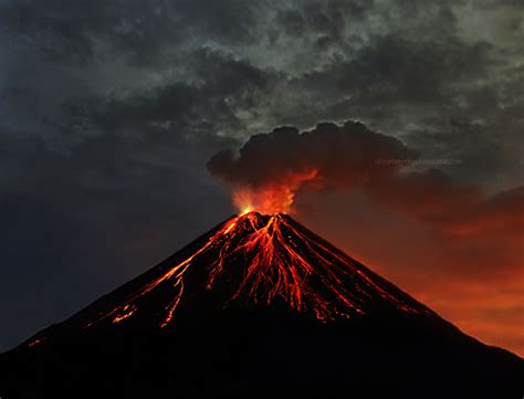 Arenal Volcano II by abrahams-david on DeviantArt