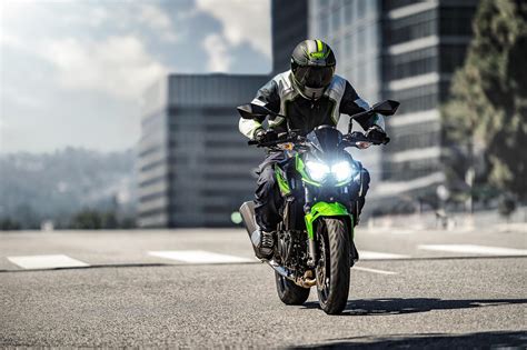 Refined Raw Z Beefs Up Kawasaki Mid Weight Naked Offering