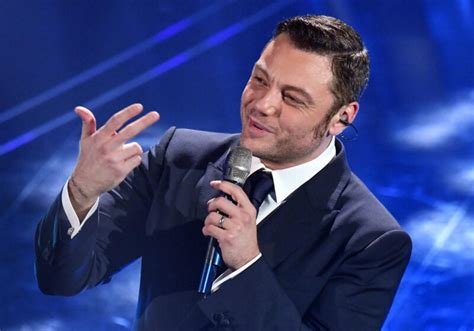 Destinazione Mare Tiziano Ferro Testo Significato Audio Canzone