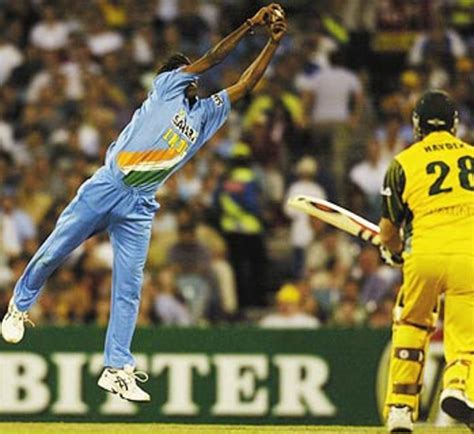 Lakshmipathy Balaji takes a splendid return catch to dismiss Matthew ...