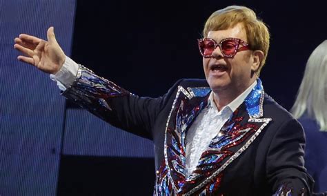 Elton Johns Dodger Stadium Farewell Has Livestream Scavenger Hunt