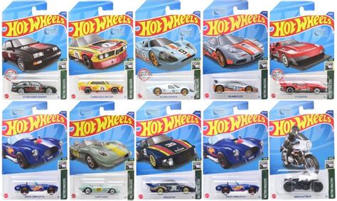 Série Retro Racers Completa Main Line 2022 10 Miniaturas Hot Wheels Mattel Carrinhos e