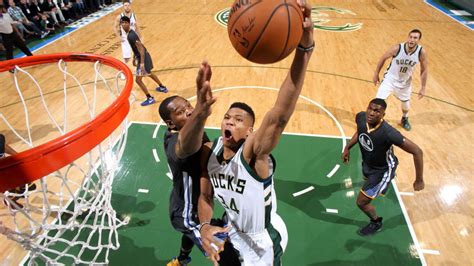 Kevin Durant thinks Giannis Antetokounmpo could become the 'best ev ...