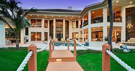 50 best rich people houses images on Pinterest | Rich people houses, Be ...