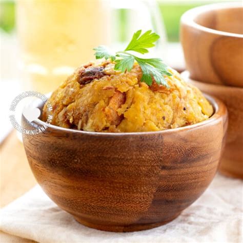 Mofongo [Recipe + Video] How to Make an Amazing Plantain Dish