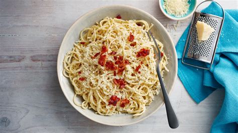 Spaghetti Carbonara Recipes Bbc Food