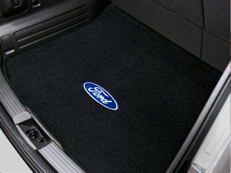 Lloyd Mats Ultimat Custom Fit Floor Liner Um Realtruck